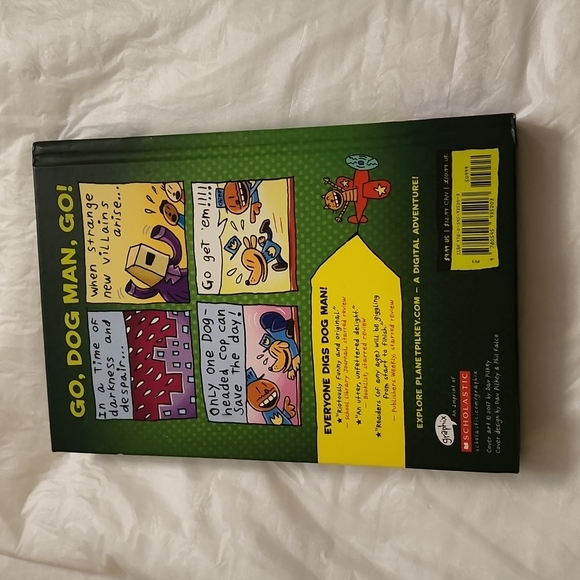 Dog man,Diary of a Wimpy kid, The Thea Sisters books. 3 books. - Picture 6 of 10